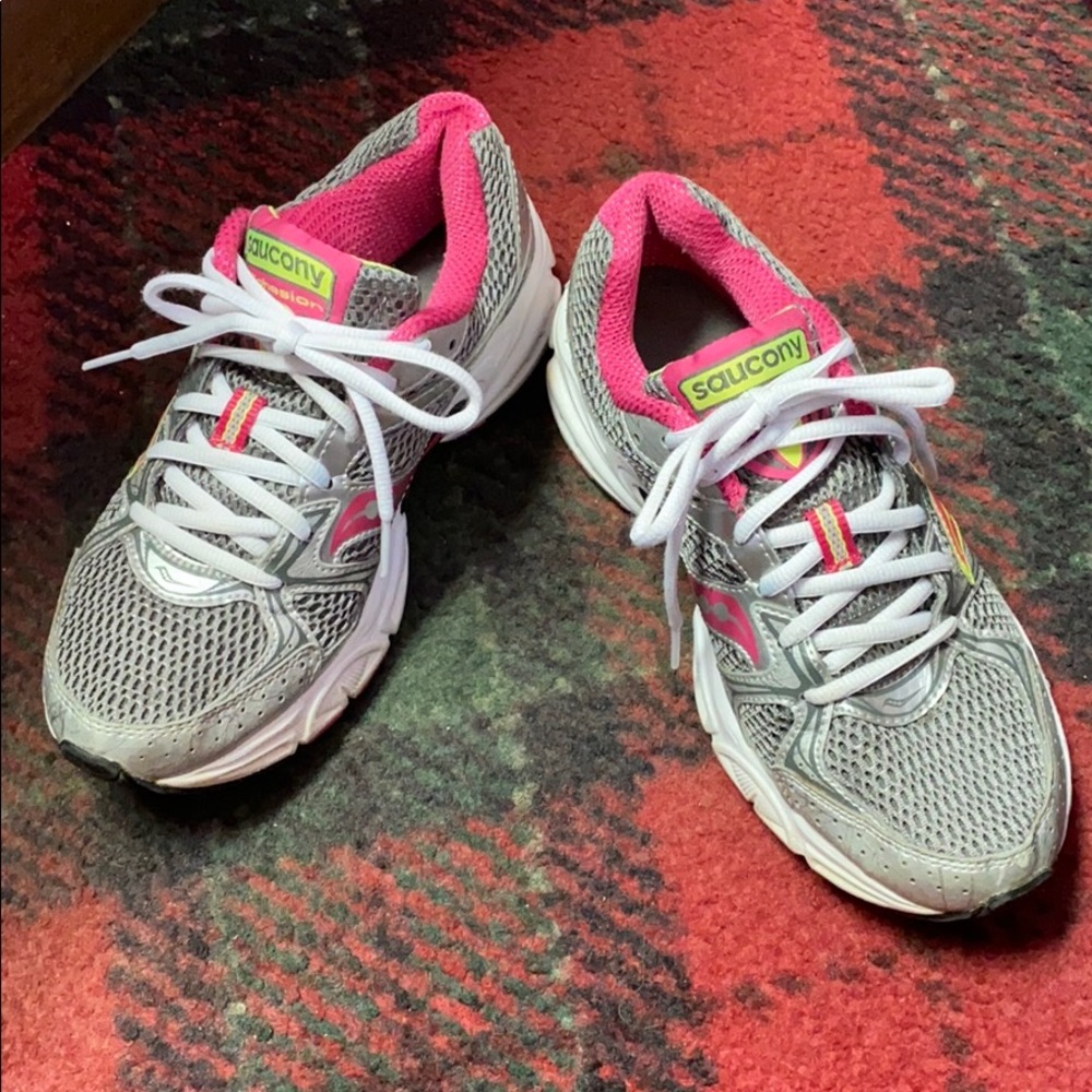 Saucony shoes